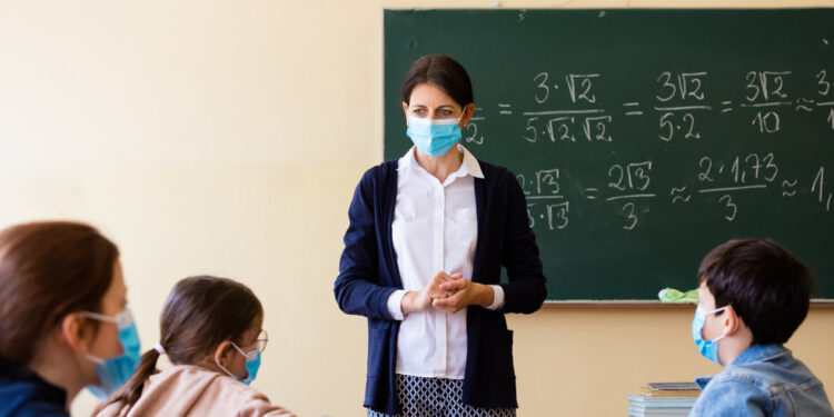 Tunisie – Coronavirus : 9387 cas et 41 décès en milieu scolaire