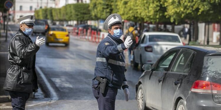 Tunisie : Interdiction des déplacements entre les gouvernorats