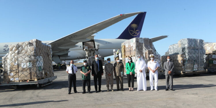 Deux avions saoudiens chargés d'équipement médical atterrissent à Tunis