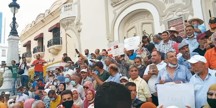 Manifestation à Tunis contre le président Kais Saied