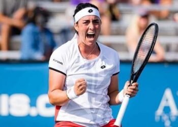 Ons Jabeur face &agrave; Elena Rybakina pour une place en finale de Chicago