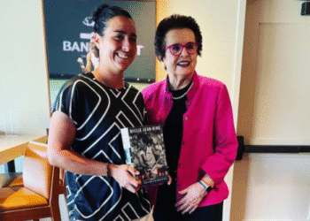 Billie Jean King, l&eacute;gende du tennis f&eacute;minin, rend hommage &agrave; Ons Jabeur