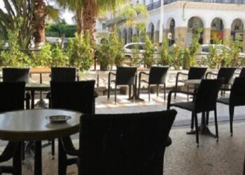 Tunisie - Coronavirus : 2500 caf&eacute;s ont mis la cl&eacute; sous la porte