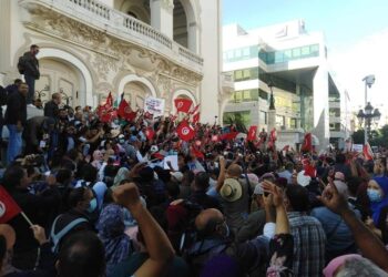 Troisi&egrave;me manifestation anti-Kais Saied &agrave; Tunis