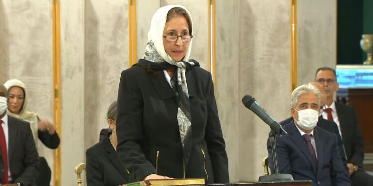 Tunisie : Qui est Sarra Za&acirc;frani, la nouvelle ministre de l&rsquo;Equipement et de l'Habitat ?