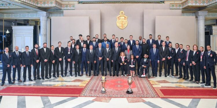 Kais Saied honore les Champions tunisiens