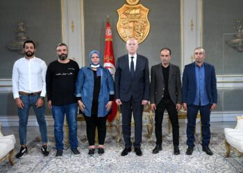 Tunisie : Des repr&eacute;sentants de la soci&eacute;t&eacute; civile d'Agareb re&ccedil;us par le pr&eacute;sident