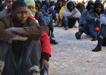 Des experts de l&rsquo;ONU condamnent l&rsquo;expulsion collective de migrants par la Tunisie