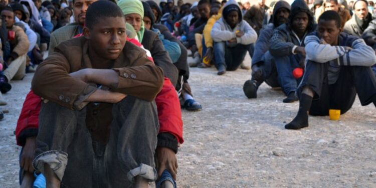 Des experts de l’ONU condamnent l’expulsion collective de migrants par la Tunisie