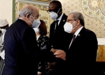 Tebboune veut un "partenariat strat&eacute;gique global et durable" avec la Tunisie