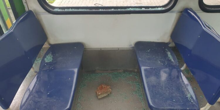 Une conductrice de m&eacute;tro &agrave; l'h&ocirc;pital apr&egrave;s son agression &agrave; la cit&eacute; Intilaka