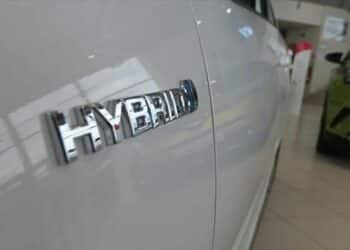 Tunisie : Vers une baisse de 50% des taxes douani&egrave;res appliqu&eacute;es aux voitures hybrides ?