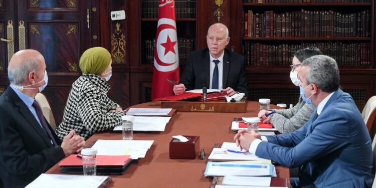 Tunisie - Nouvel an : Gr&acirc;ce pr&eacute;sidentielle en faveur de 1302 d&eacute;tenus