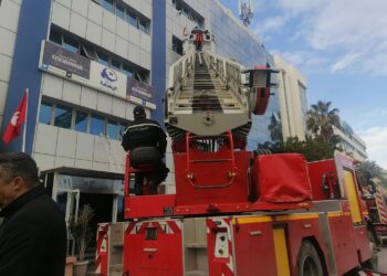 Une auto-immolation d'un "militant" derri&egrave;re l&rsquo;incendie au si&egrave;ge d&rsquo;Ennahdha