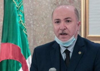 Le Premier ministre alg&eacute;rien en visite en Tunisie