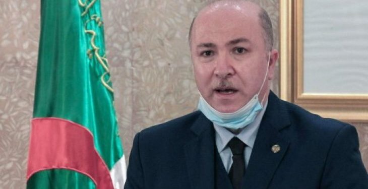 Le Premier ministre algérien en visite en Tunisie