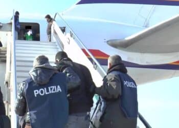 Plus de 1660 Tunisiens expuls&eacute;s d'Italie depuis janvier