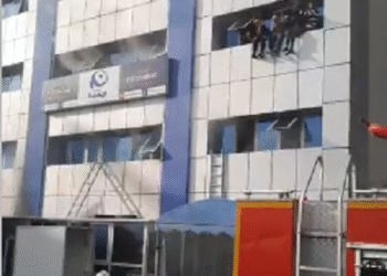 Tunisie : Incendie au si&egrave;ge d'Ennahdha &agrave; Montplaisir