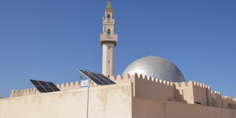Energie solaire : A Tozeur, 147 mosqu&eacute;es vont produire leur propre &eacute;lectricit&eacute;