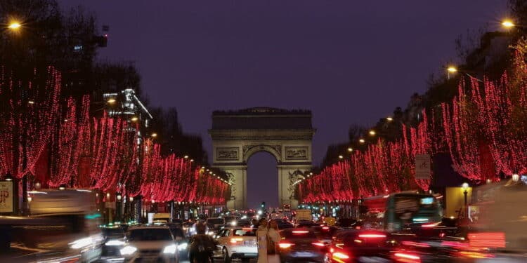 Coupe arabe : Les Champs-Elys&eacute;es interdits aux supporters