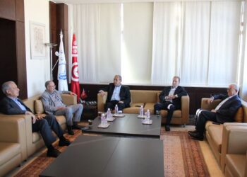 Les dossiers socio-&eacute;conomiques au centre d'une r&eacute;union entre Taboubi et Majoul