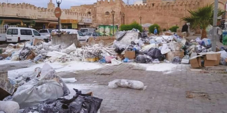 Crise des d&eacute;chets &agrave; Sfax : Le minist&egrave;re de l'Environnement annonce son plan