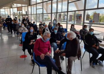 Tunisie : A la veille de l&rsquo;entr&eacute;e en vigueur du pass, ru&eacute;e vers les centres de vaccination