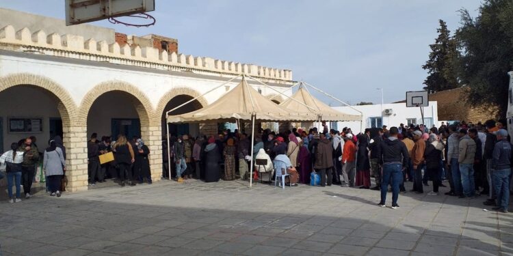 Tunisie : 242 mille personnes vaccinées à la 8ème journée de vaccination massive