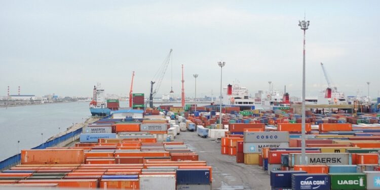 Balance commerciale : Le déficit se creuse de 23,5%, tiré par les importations