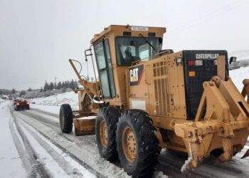 Siliana : Routes bloqu&eacute;es &agrave; cause de la neige