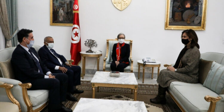Tunisie : L'Association des banques se dit pr&ecirc;te &agrave; soutenir le gouvernement