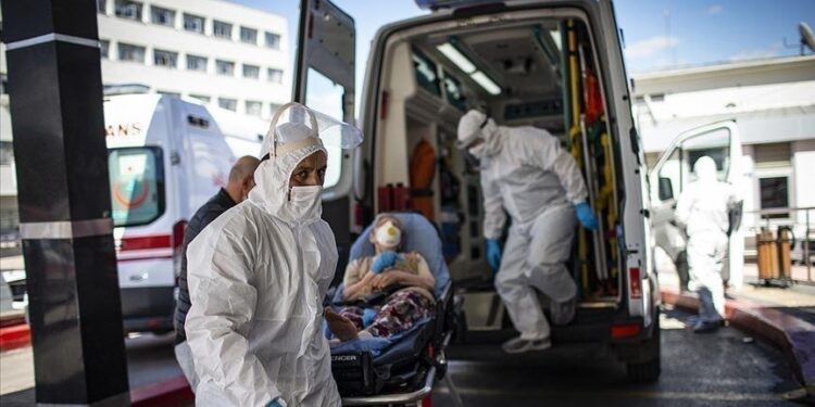 Tunisie - Coronavirus : 13 décès, taux de positivité à 22,46%
