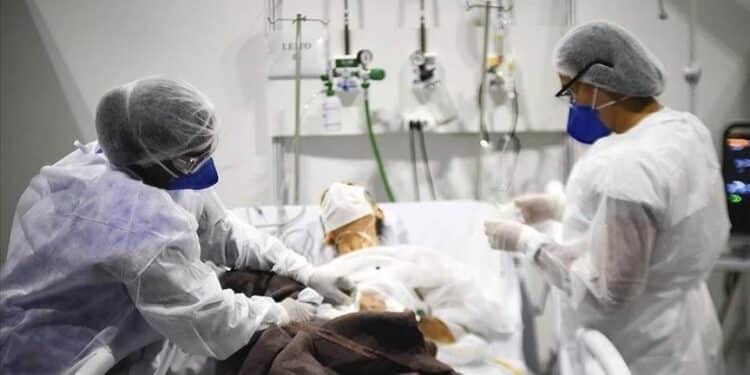 Tunisie - Coronavirus : 25 d&eacute;c&egrave;s, 8001 nouvelles contaminations, taux de positivit&eacute; &agrave; 36,01%