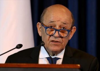 Tunisie : Paris s'inqui&egrave;te de la dissolution du CSM