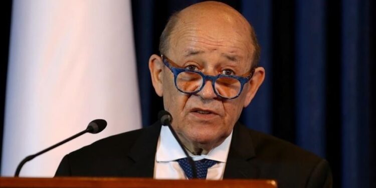 Tunisie : Paris s'inquiète de la dissolution du CSM