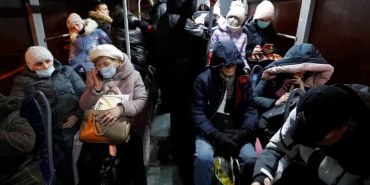 Agressions et racisme : L’évacuation des Tunisiens d’Ukraine tourne au cauchemar