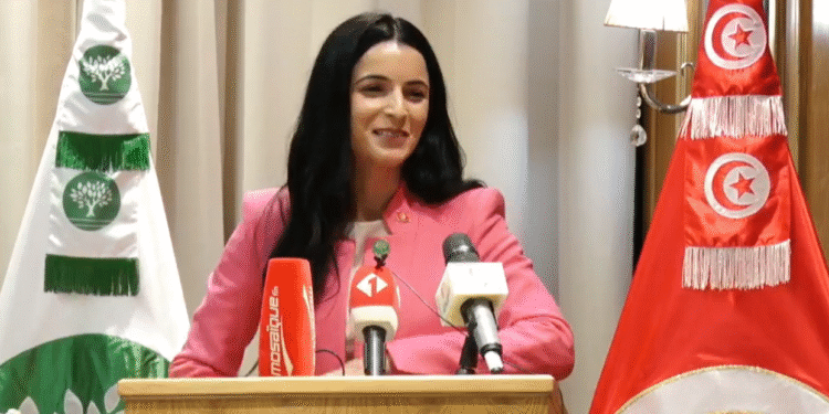 Energie nucléaire, 18 millions de touristes, salaires doublés… L'Eldorado rêvé par Olfa Hamdi