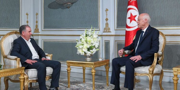 Tunisie : L'entretien tant attendu entre Saied et Taboubi, pour bientôt ?