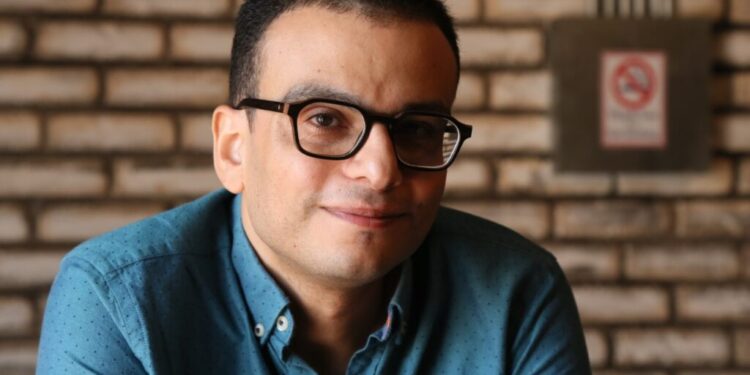 Le réalisateur Amir Ramses nommé directeur du 44e Festival International du Film du Caire