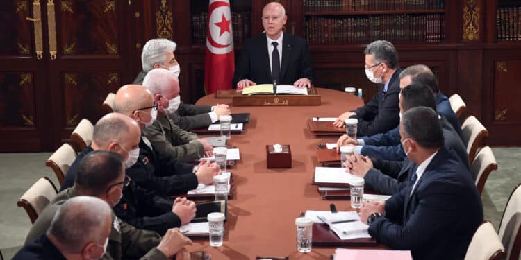 Pl&eacute;ni&egrave;res &agrave; l'ARP : "Un putsch contre la Constitution", d&eacute;nonce Kais Saied
