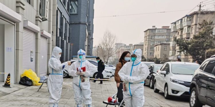 La Chine face à sa plus grave flambée de cas de Covid-19 depuis deux ans