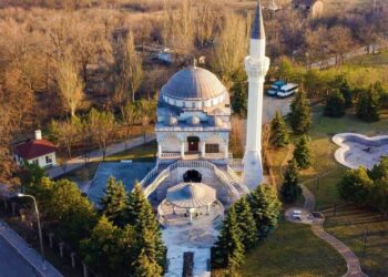 Ukraine: Une mosqu&eacute;e abritant 80 civils bombard&eacute;e par les Russes &agrave; Marioupol