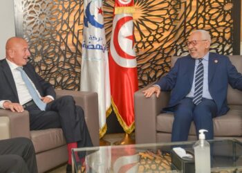 Zouhaier Maghzaoui clashe Ahmed Nejib Chebbi !