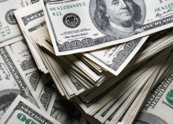Tunisie : Le dollar franchit le seuil des trois dinars !