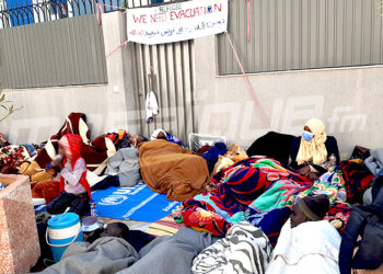 Tunisie : Des Subsahariens protestent devant le siège du HCR