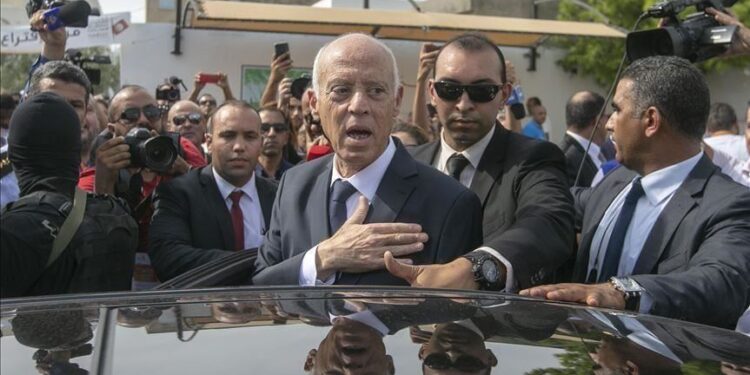 Tunisie : Sondages, l'insolente domination de Kais Saied