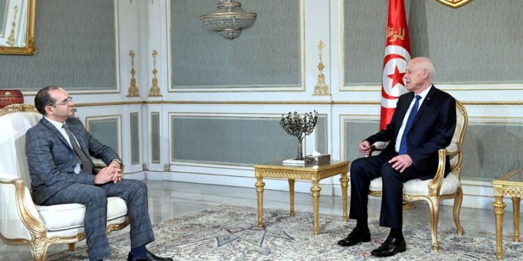 Le r&eacute;f&eacute;rendum au menu d'une entrevue entre le Chef de l'Etat et le pr&eacute;sident de l'ISIE