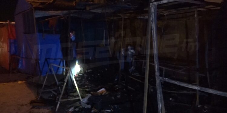 Tunis : Incendie maîtrisé au Souk Moncef Bey