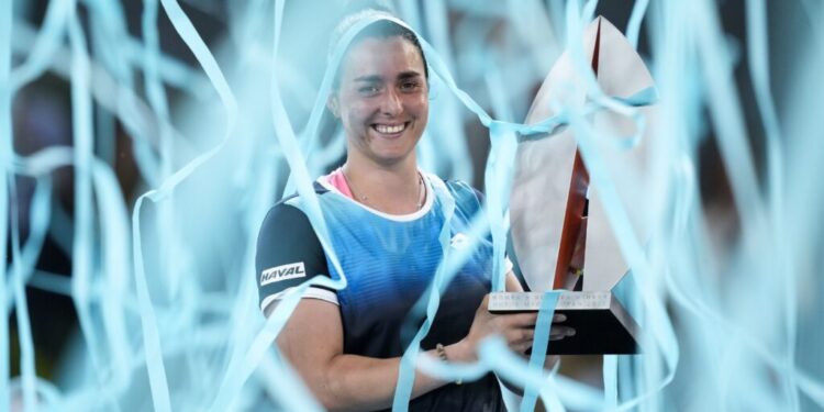 Historique, Ons Jabeur remporte le tournoi WTA 1000 de Madrid !