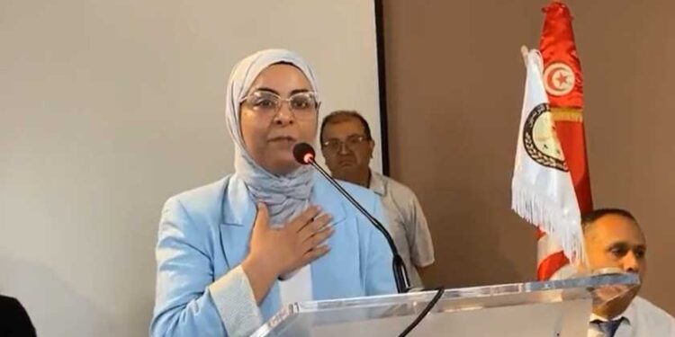 Atika Chebil, sœur de la Première dame, porte plainte contre la magistrate Khira Ben Khelifa